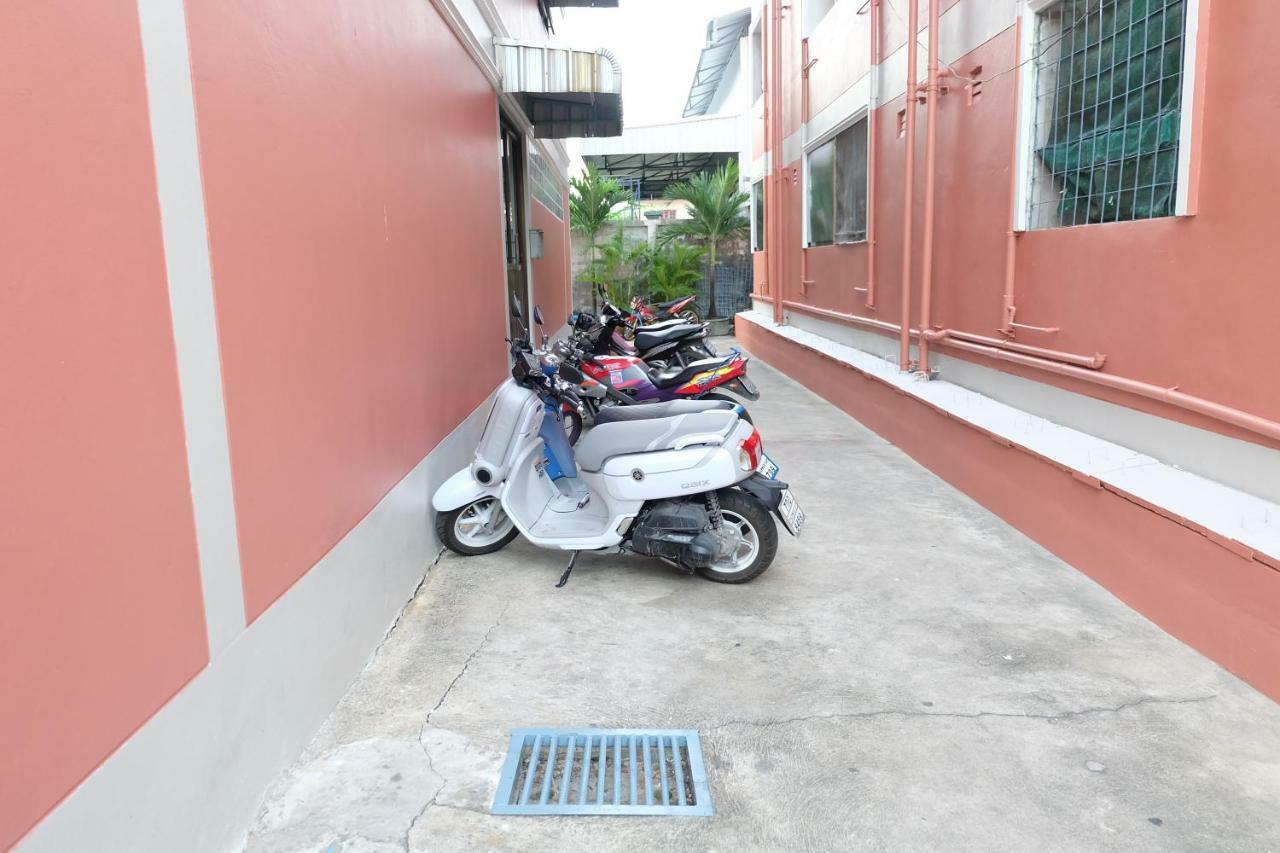 Arm Mansion Aparthotel Bangkok Exterior foto